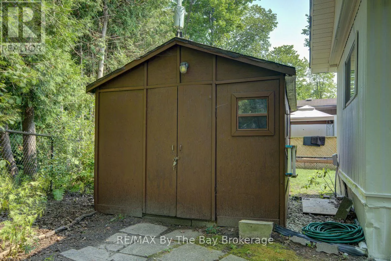 55 GEORGIAN GLEN DRIVE