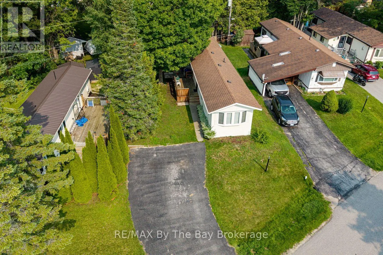 55 GEORGIAN GLEN DRIVE