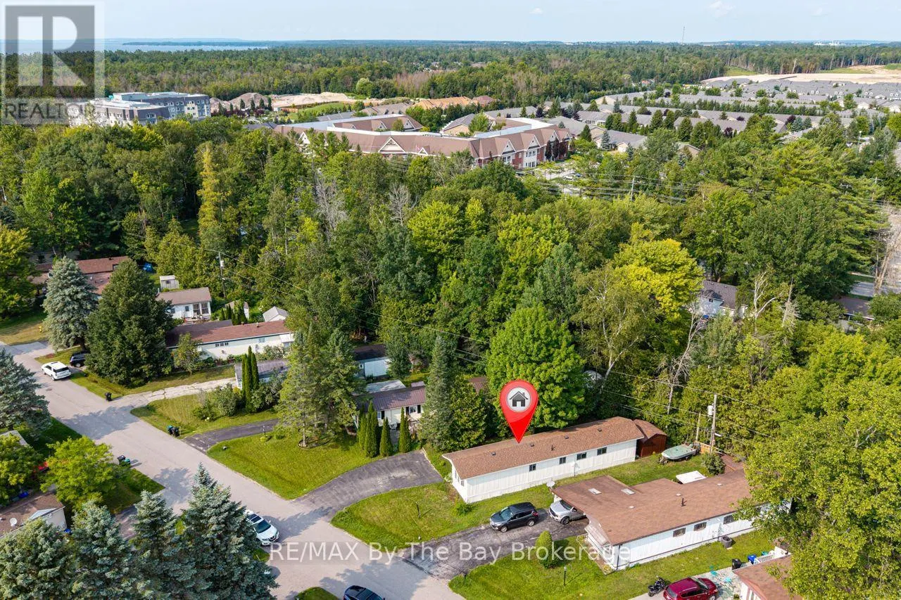 55 GEORGIAN GLEN DRIVE