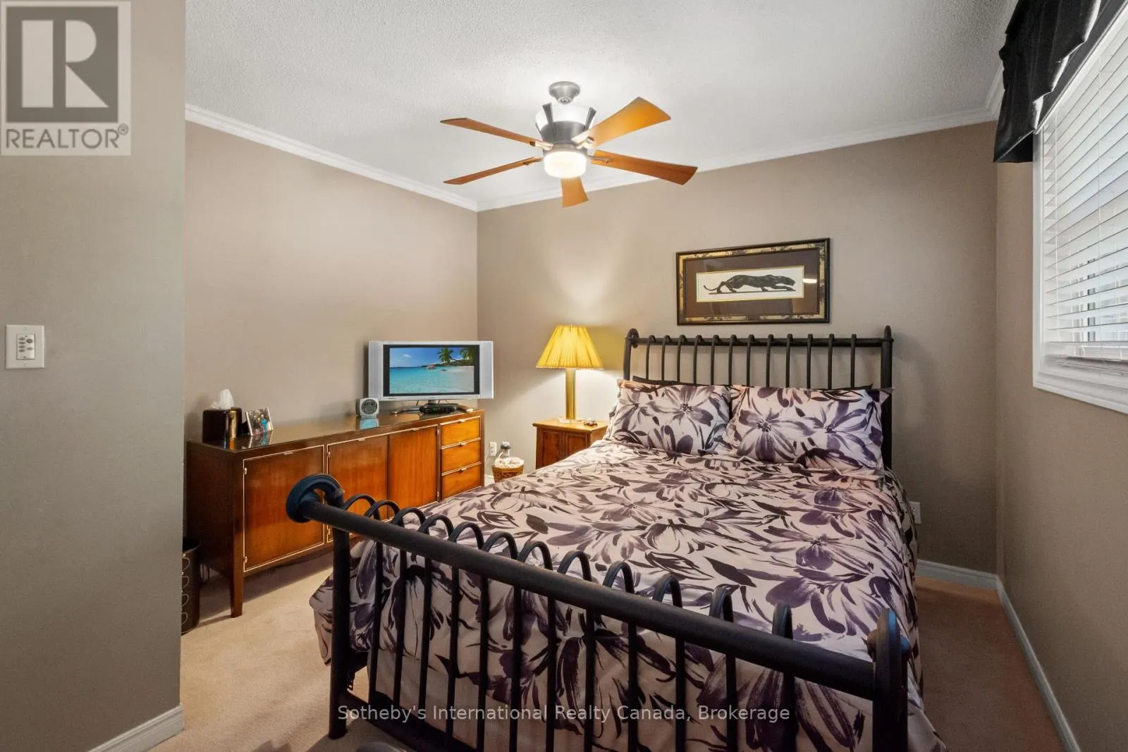 5 - 1 OLIVE CRESCENT #5