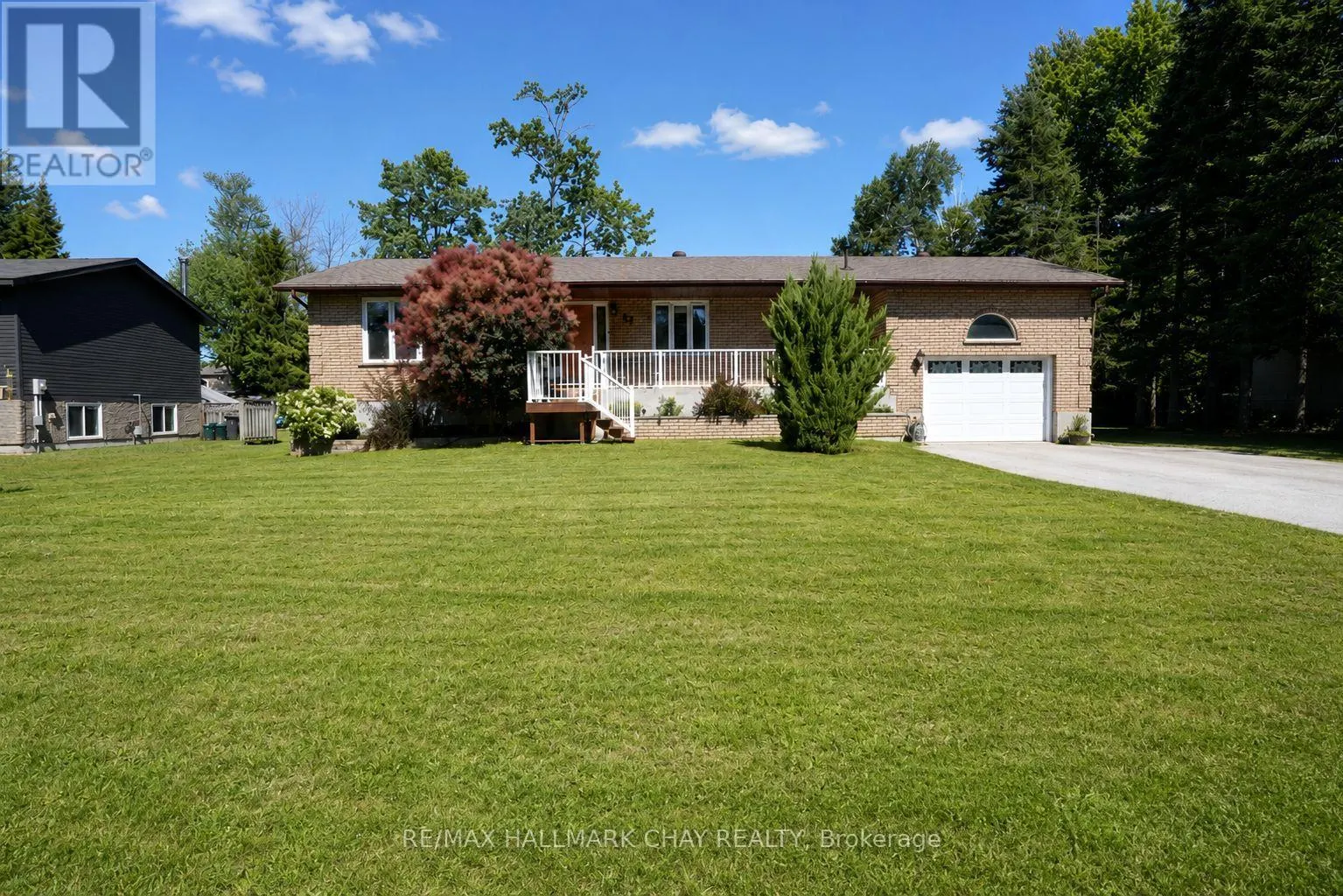 51 INDIANOLA CRESCENT