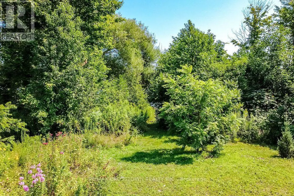 243 CHAMPLAIN ROAD