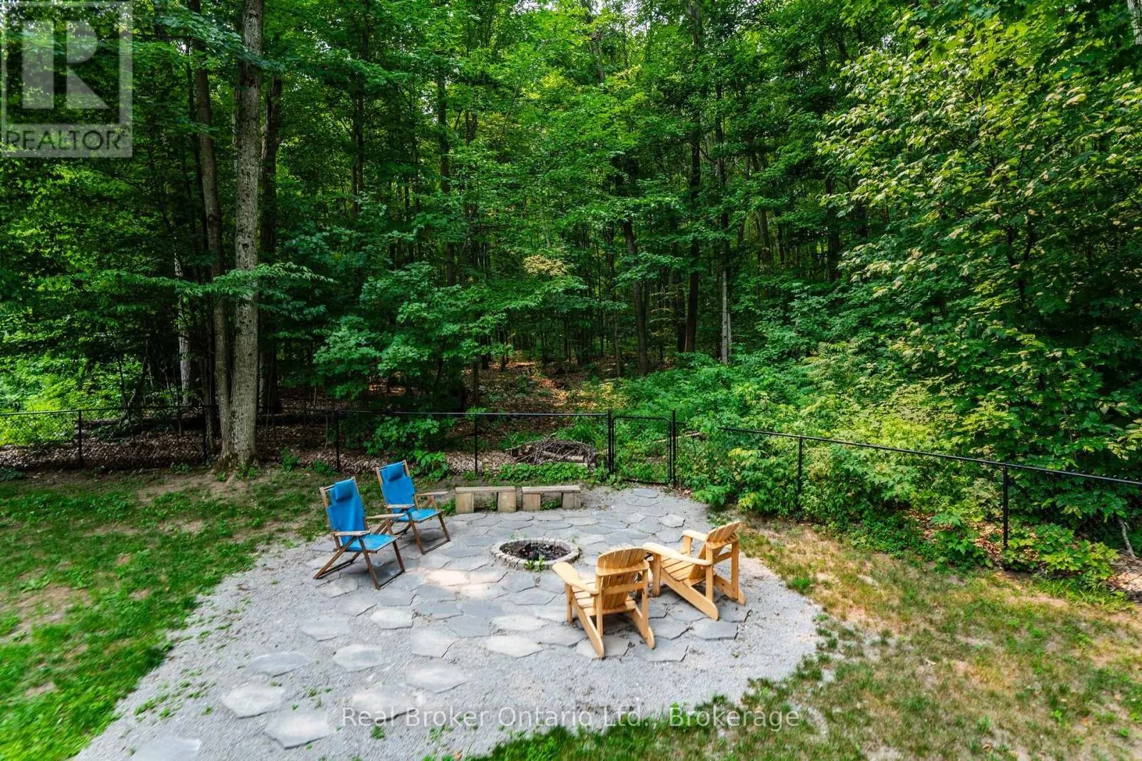 120 FARLAIN LAKE ROAD W