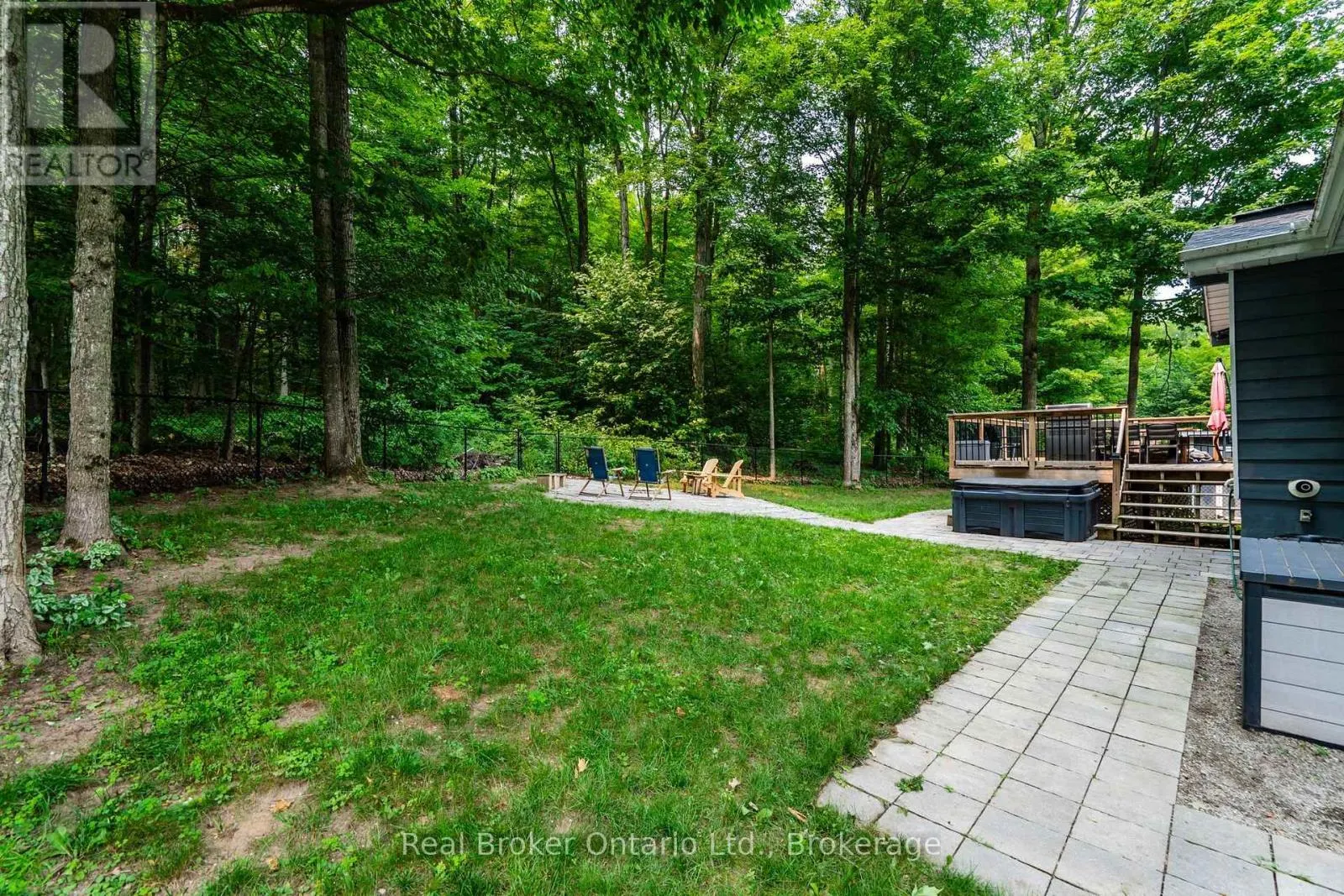 120 FARLAIN LAKE ROAD W