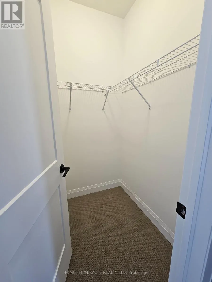 30 PEARSALL PLACE