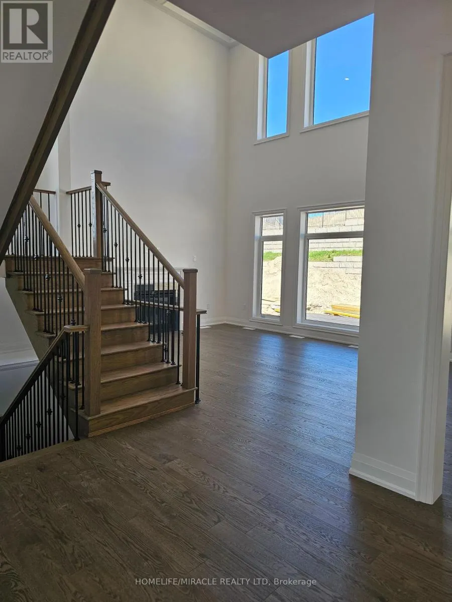 30 PEARSALL PLACE