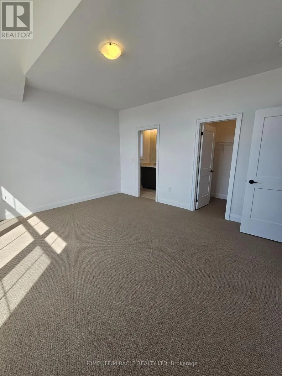 30 PEARSALL PLACE