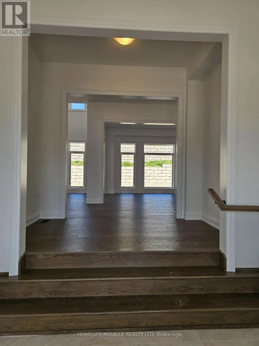 30 PEARSALL PLACE