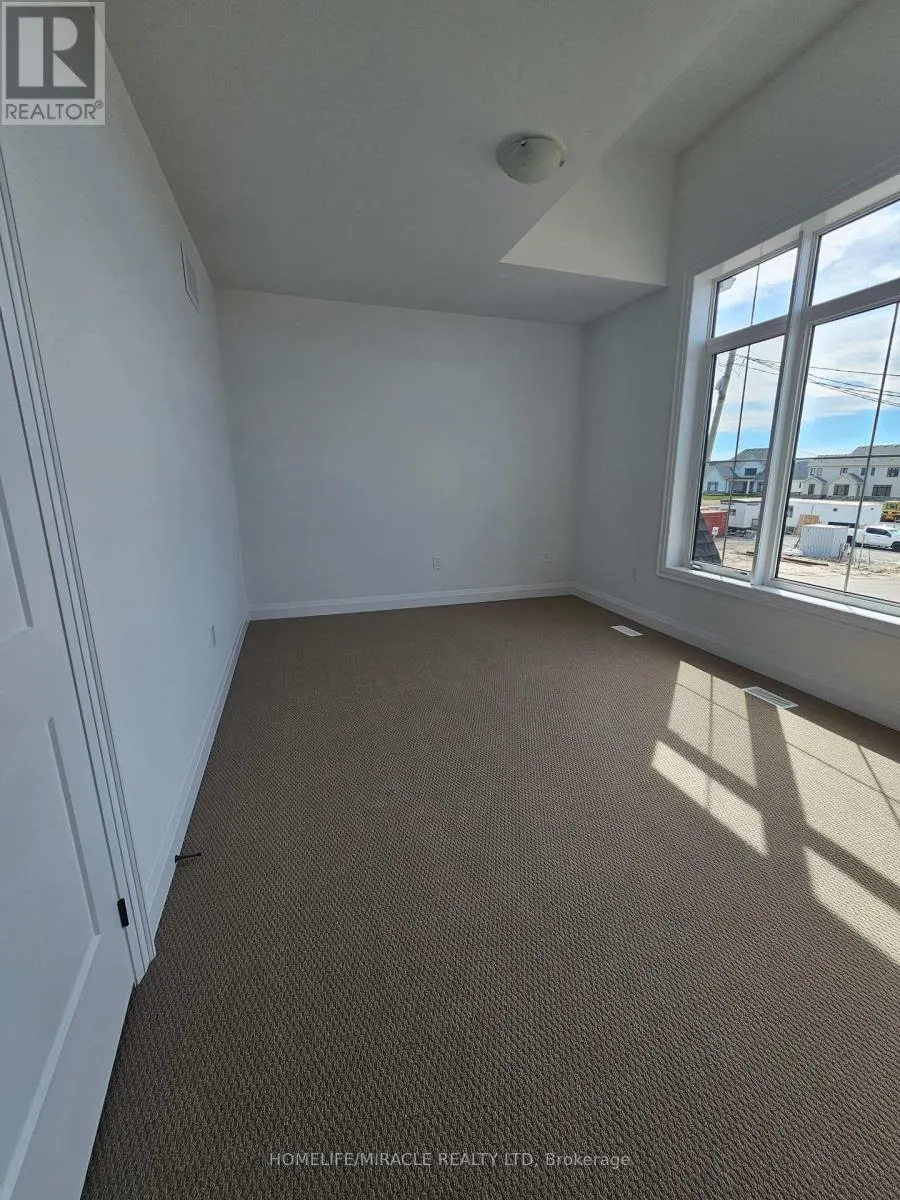 30 PEARSALL PLACE