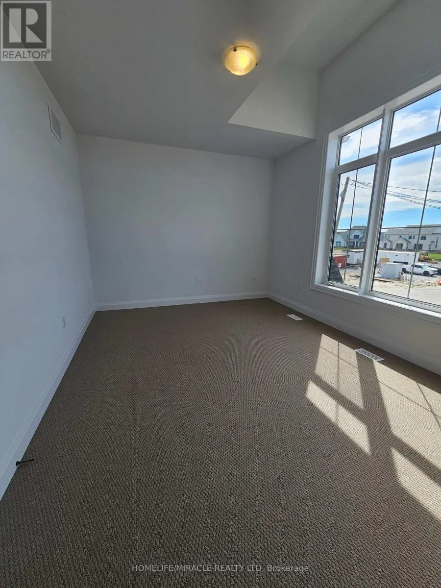 30 PEARSALL PLACE