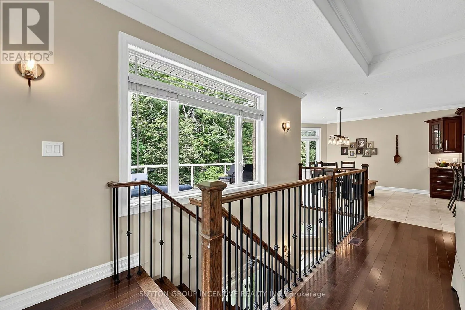 18 LLOYD COOK DRIVE W