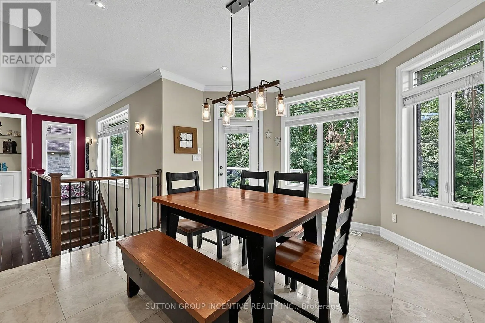18 LLOYD COOK DRIVE W