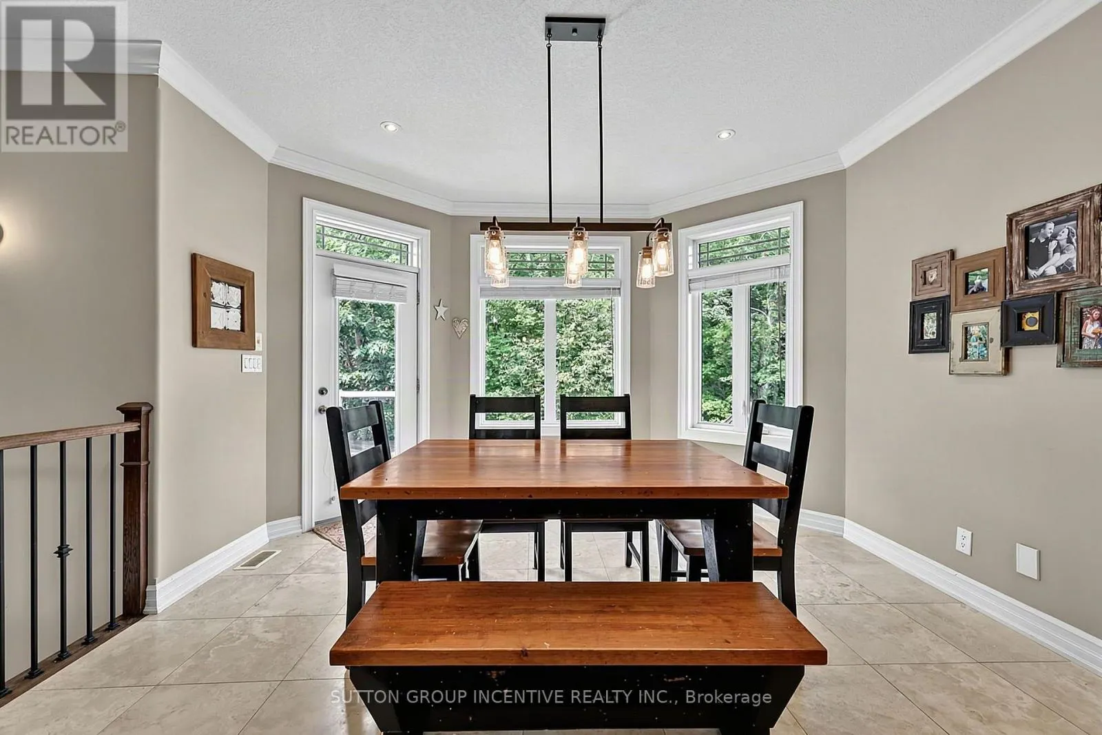 18 LLOYD COOK DRIVE W