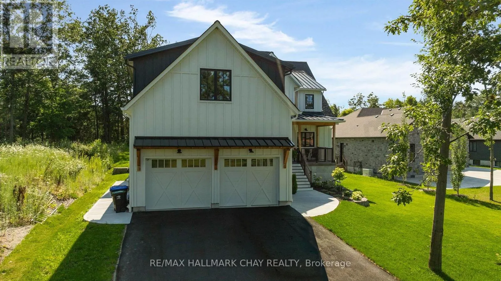 25 HEATHERWOOD DRIVE