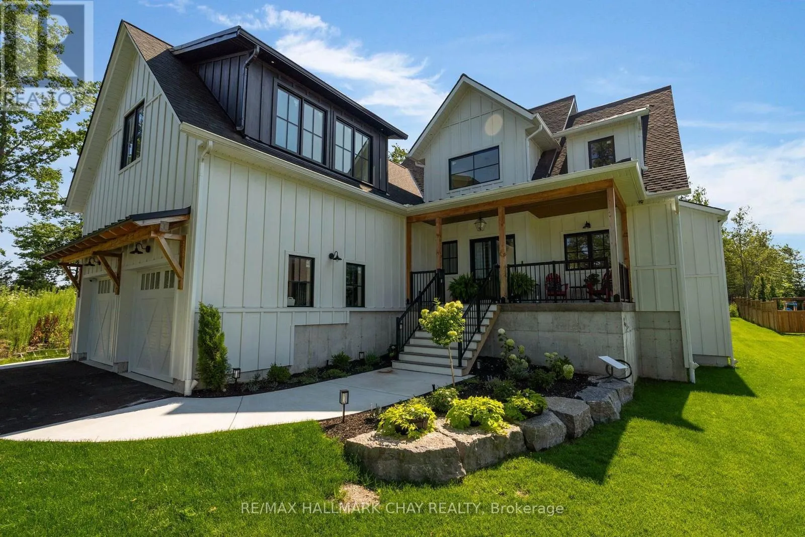 25 HEATHERWOOD DRIVE