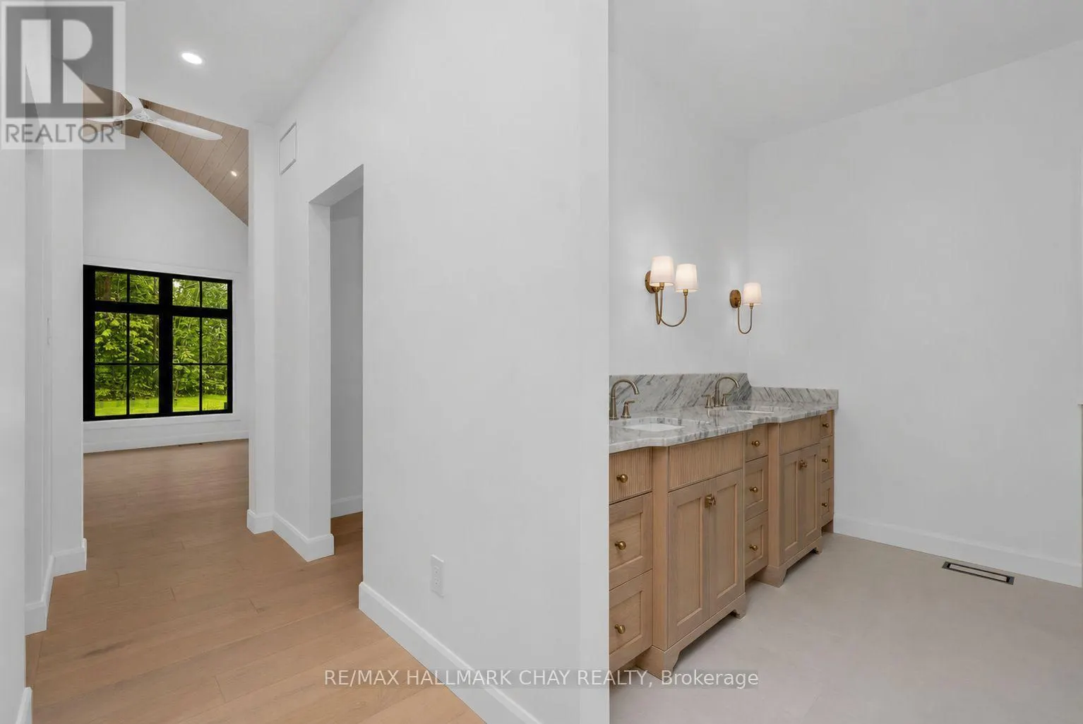 25 HEATHERWOOD DRIVE