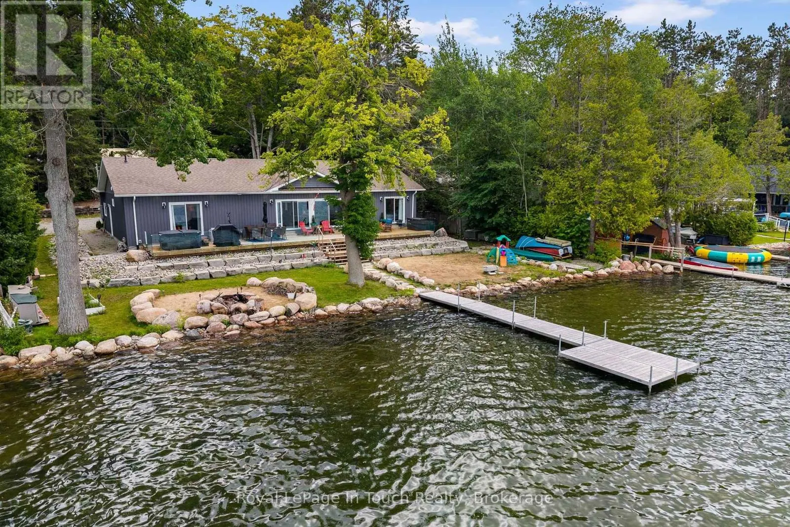 86 ANDREW DRIVE