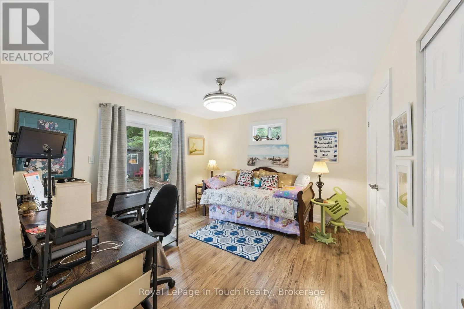 86 ANDREW DRIVE
