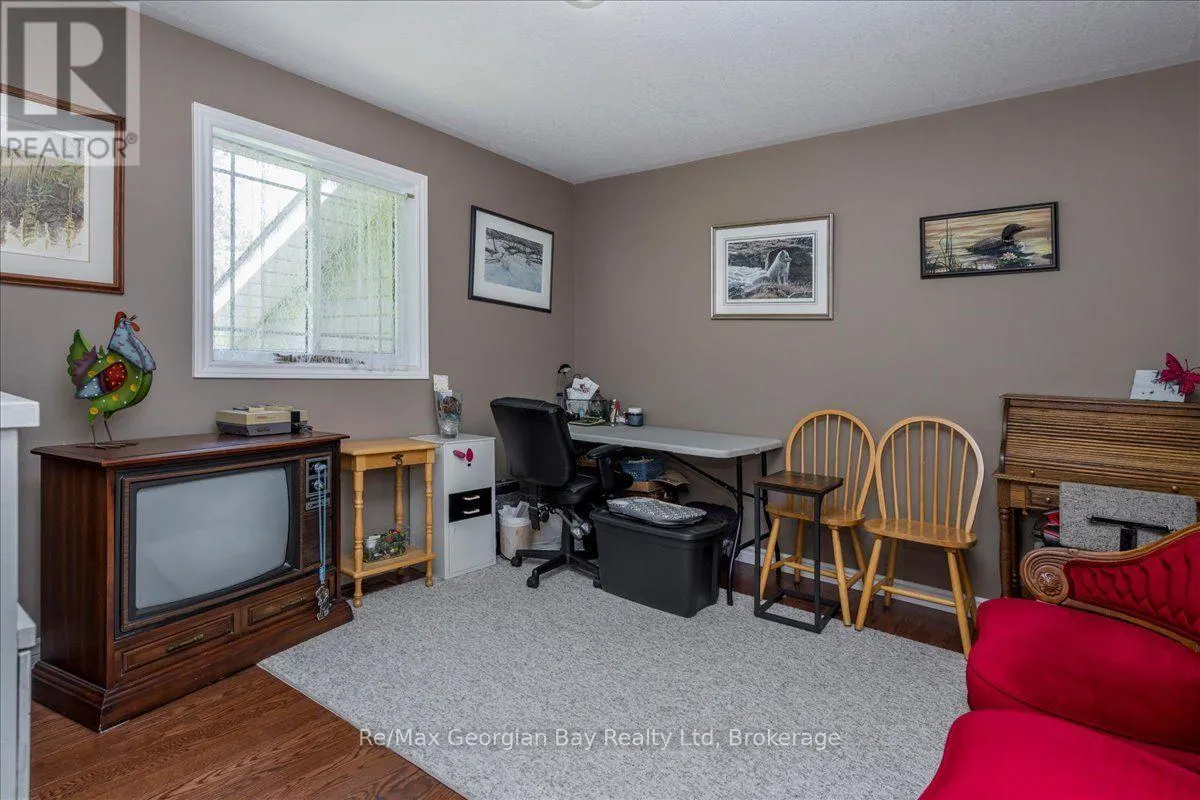 110 MASKINONGE ROAD
