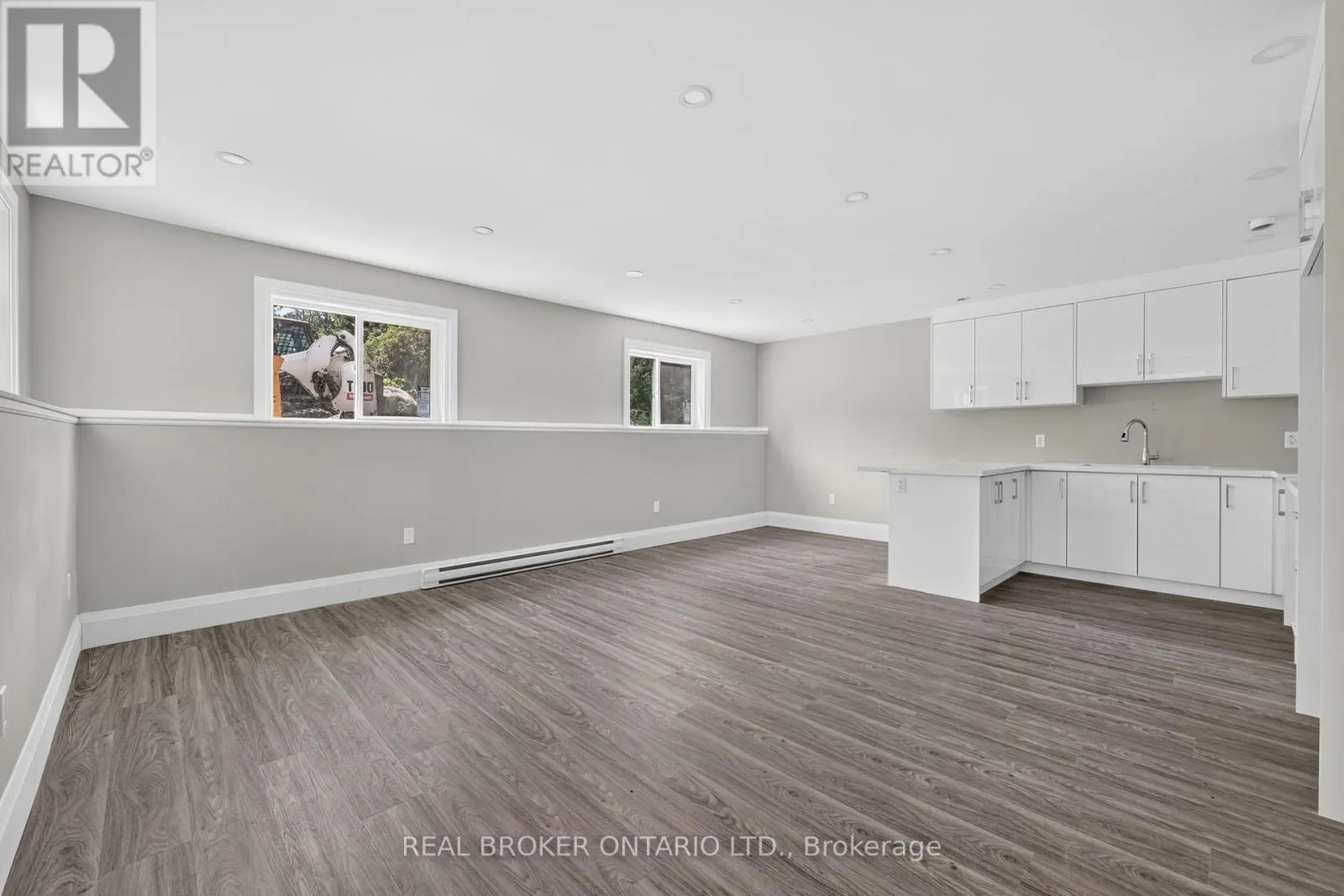 #1 - 436 5TH AVENUE
