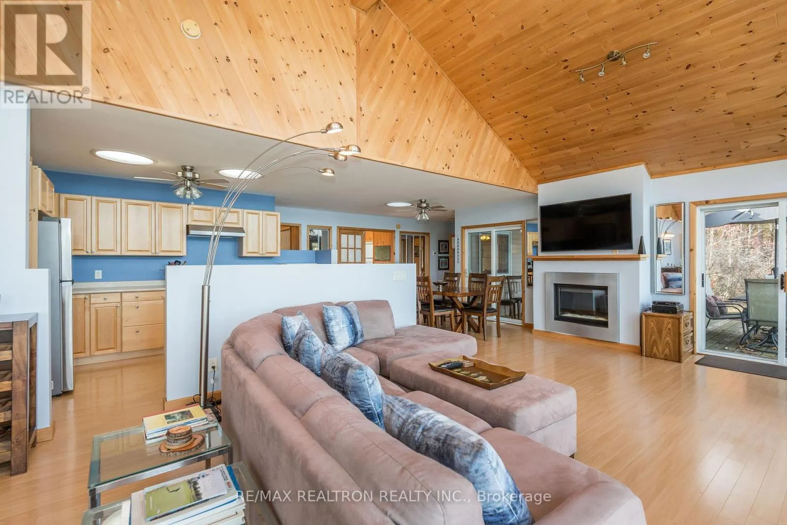 3800 ELVA LANE