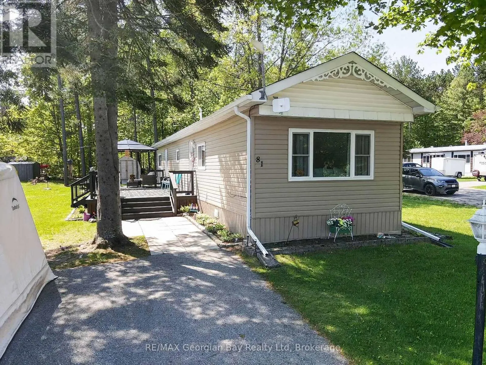 81 - 5263 ELLIOTT SIDE ROAD #81