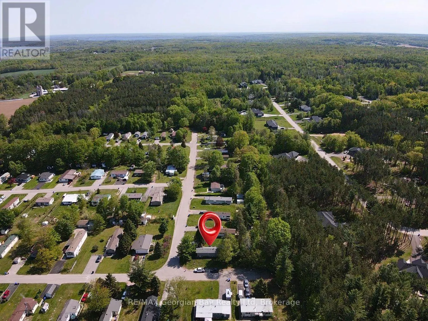 81 - 5263 ELLIOTT SIDE ROAD #81
