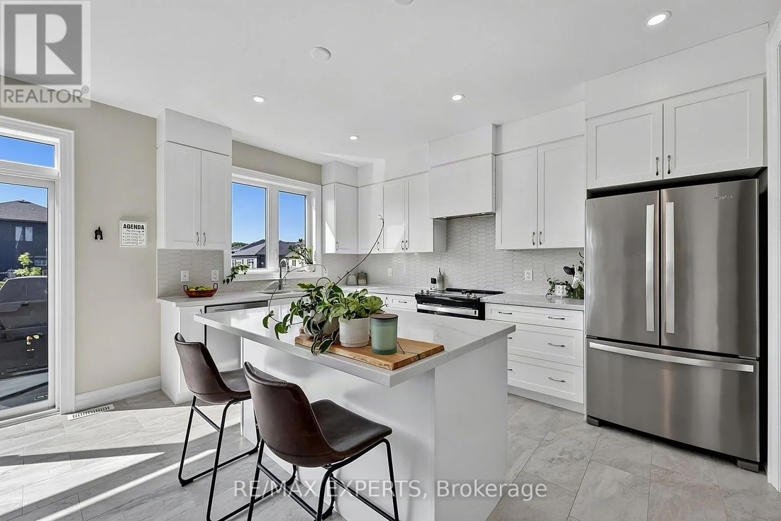 222 MAPLESIDE DRIVE