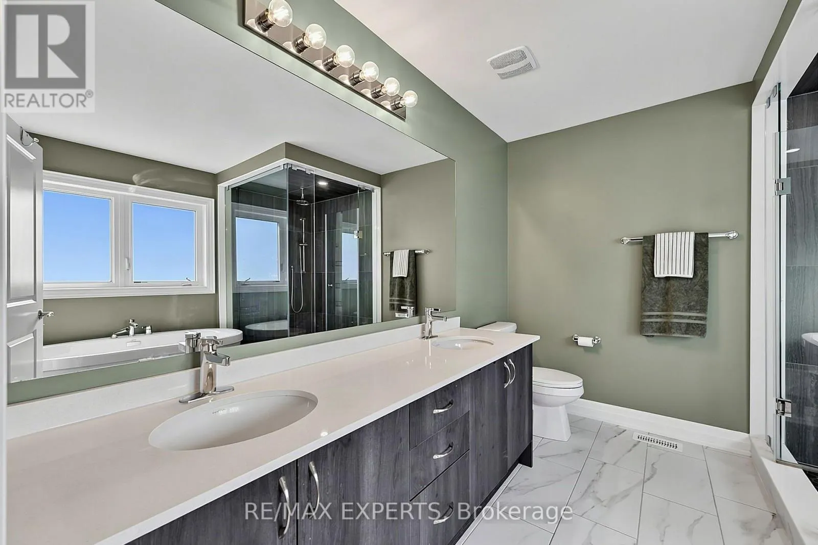 222 MAPLESIDE DRIVE