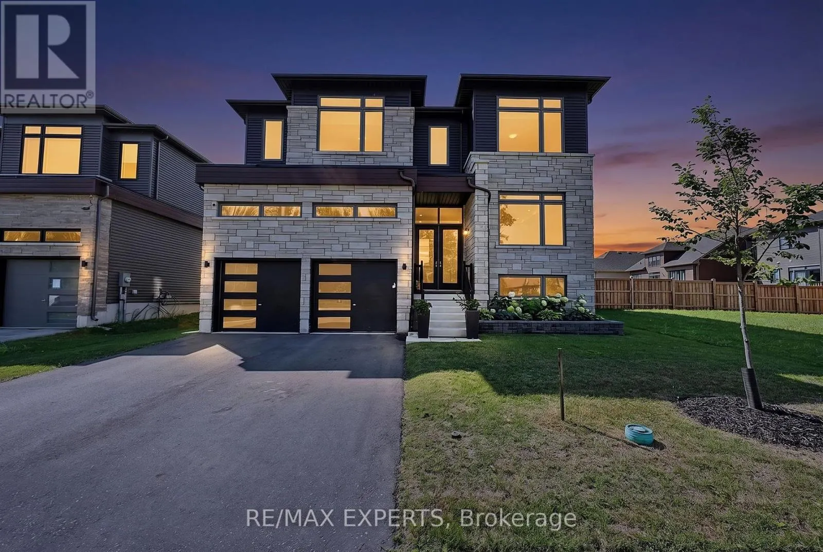 222 MAPLESIDE DRIVE