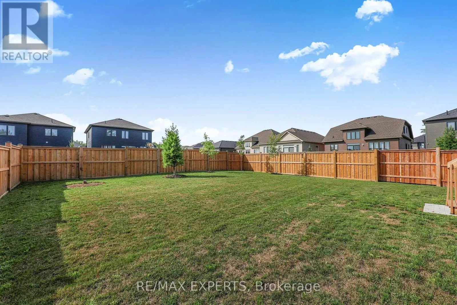 222 MAPLESIDE DRIVE