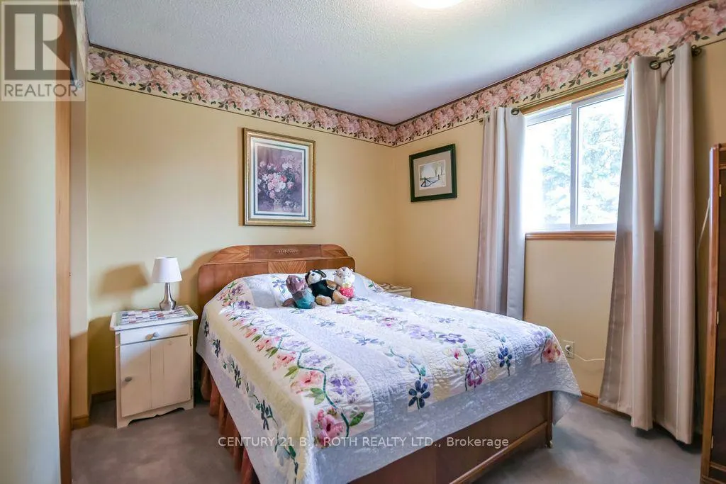 21 KORLEA CRESCENT