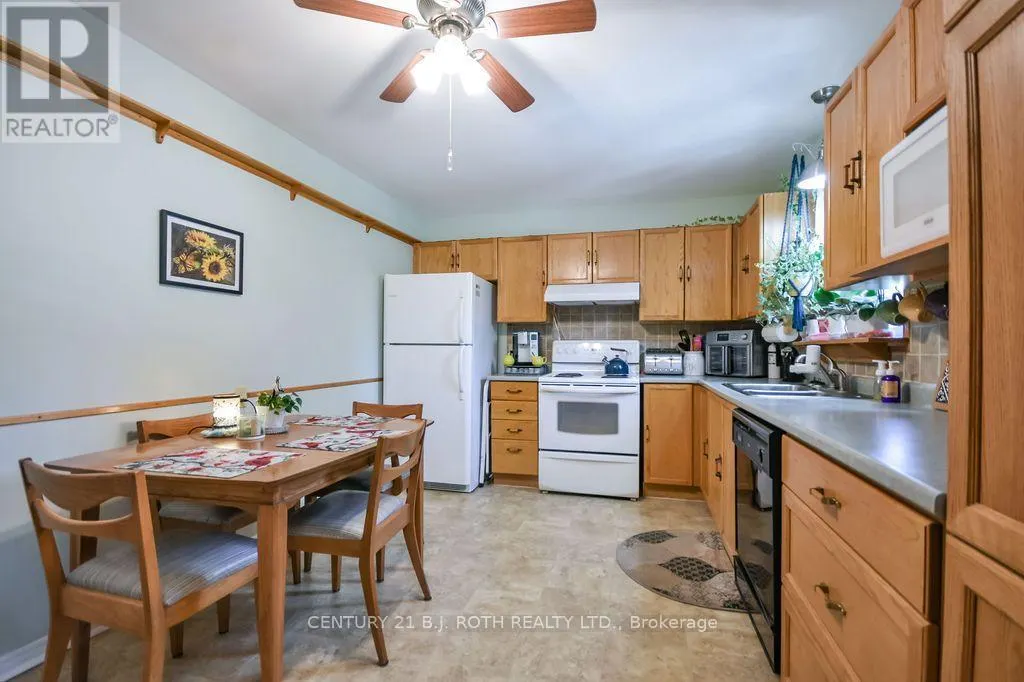 21 KORLEA CRESCENT