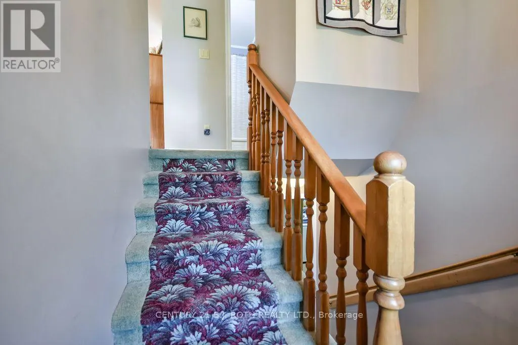 21 KORLEA CRESCENT