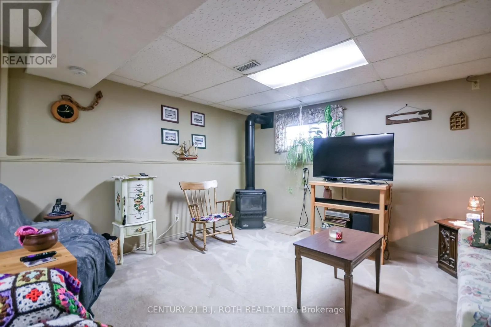 21 KORLEA CRESCENT