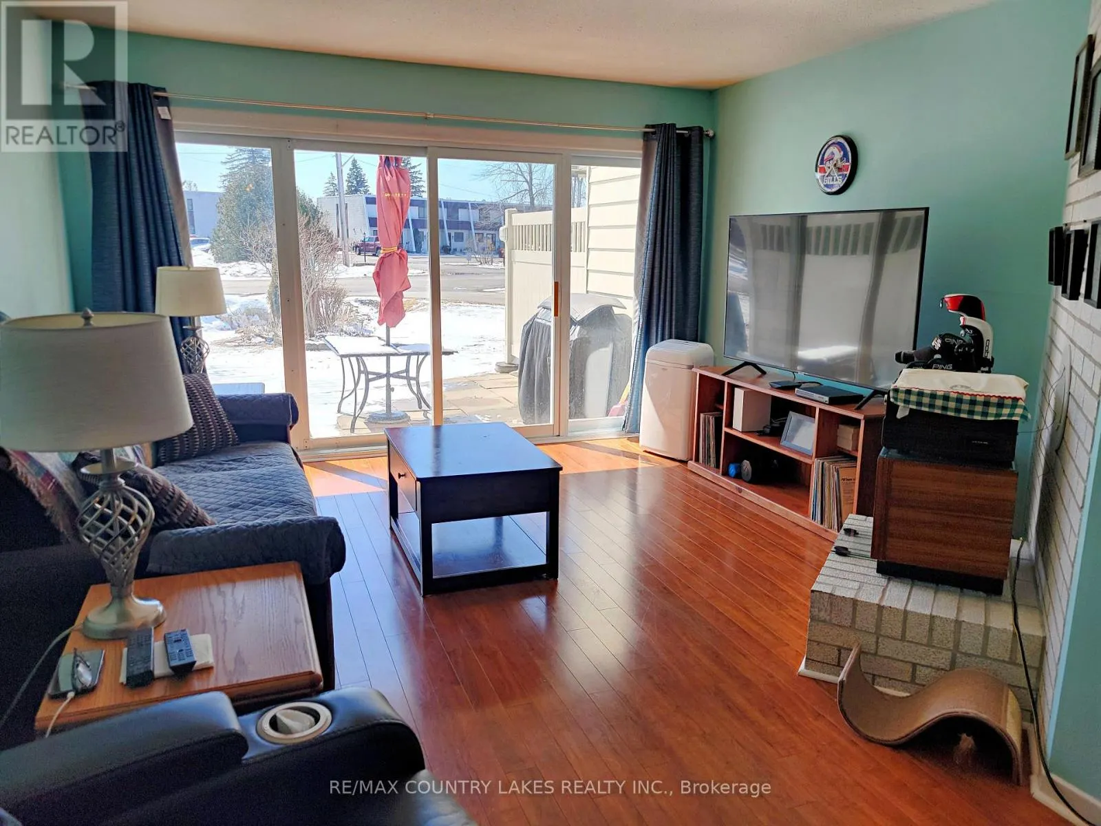 3 - 4 PARADISE BOULEVARD