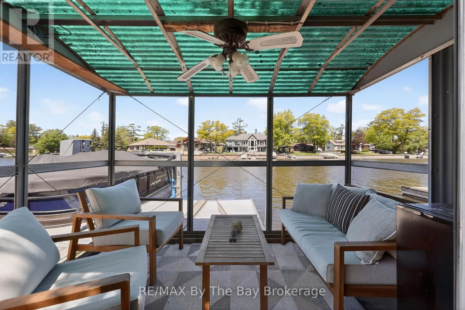 1416 RIVER ROAD W