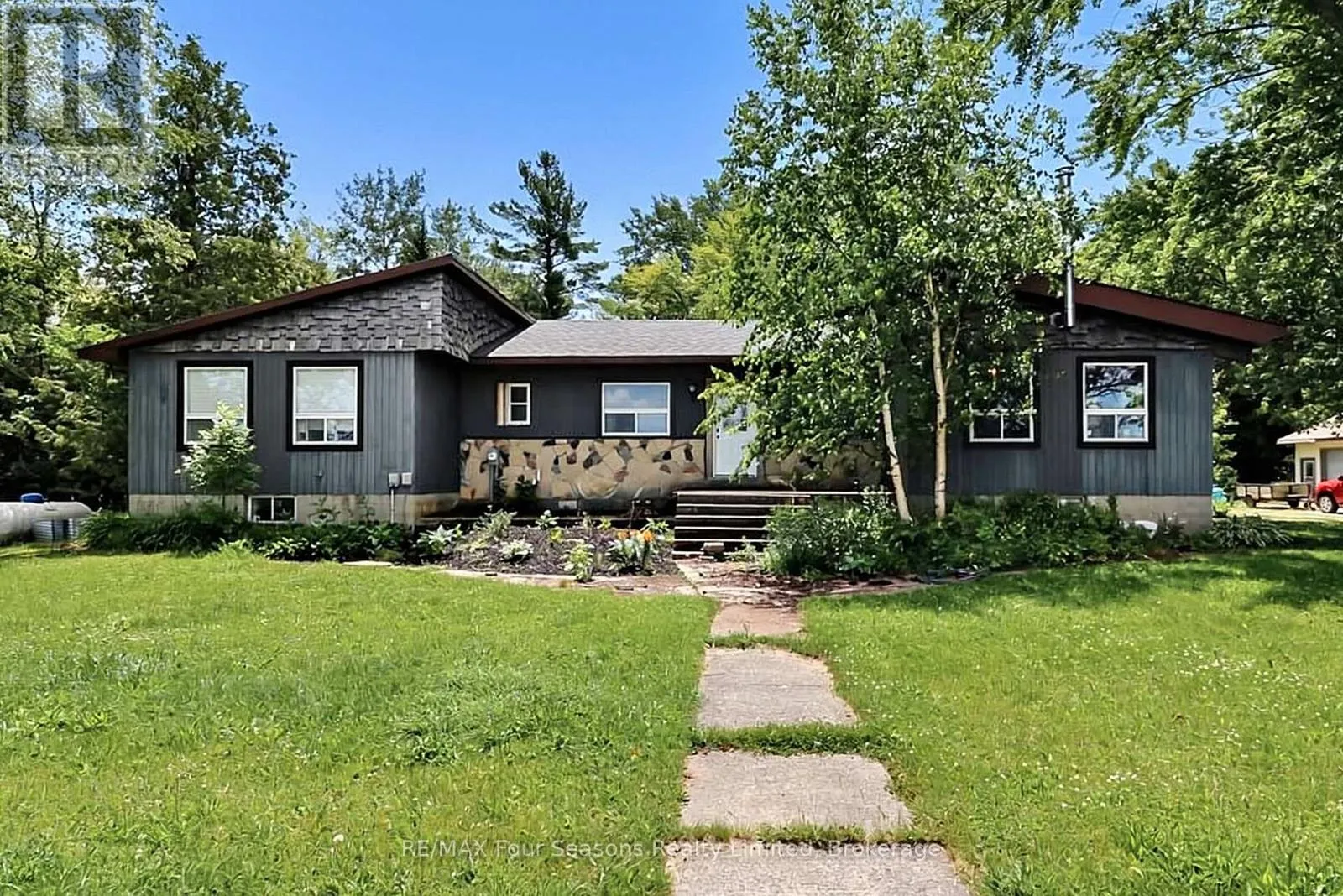 7363 SIDEROAD 33 34 ROAD