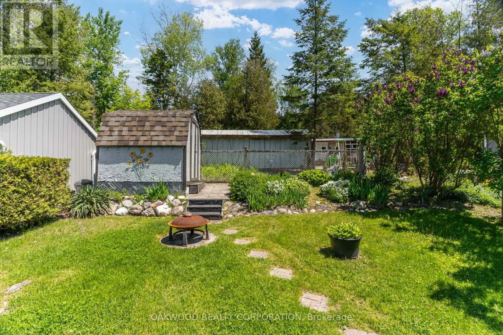 1981 TINY BEACHES ROAD S