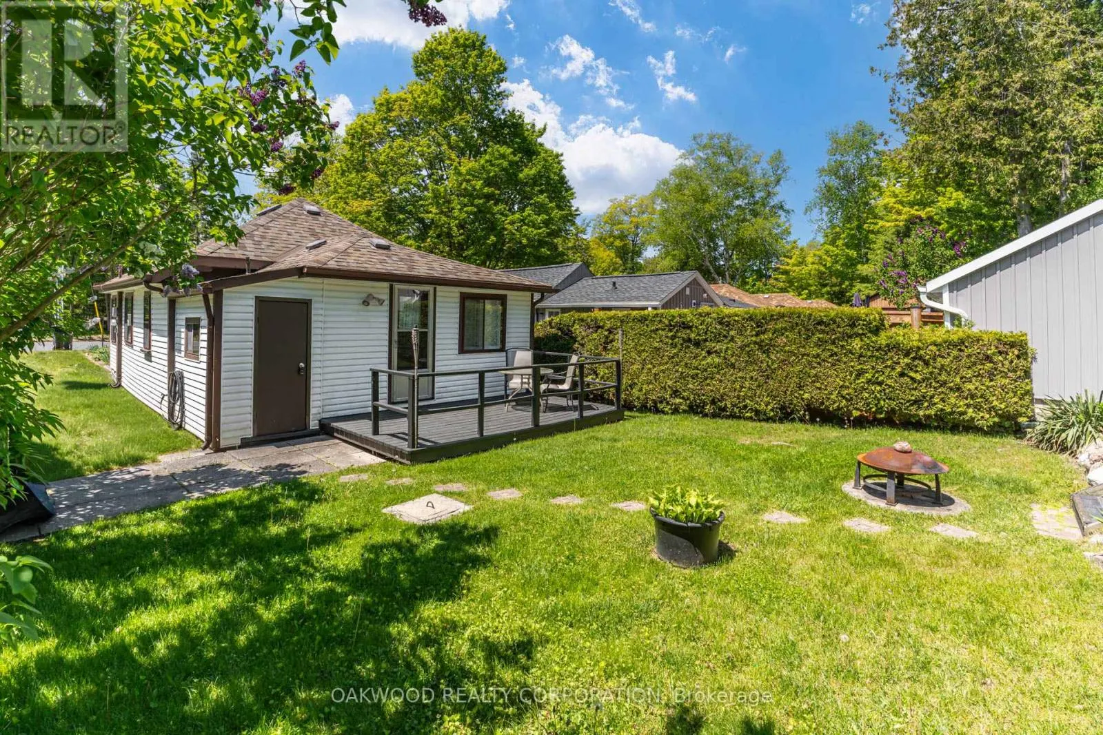 1981 TINY BEACHES ROAD S