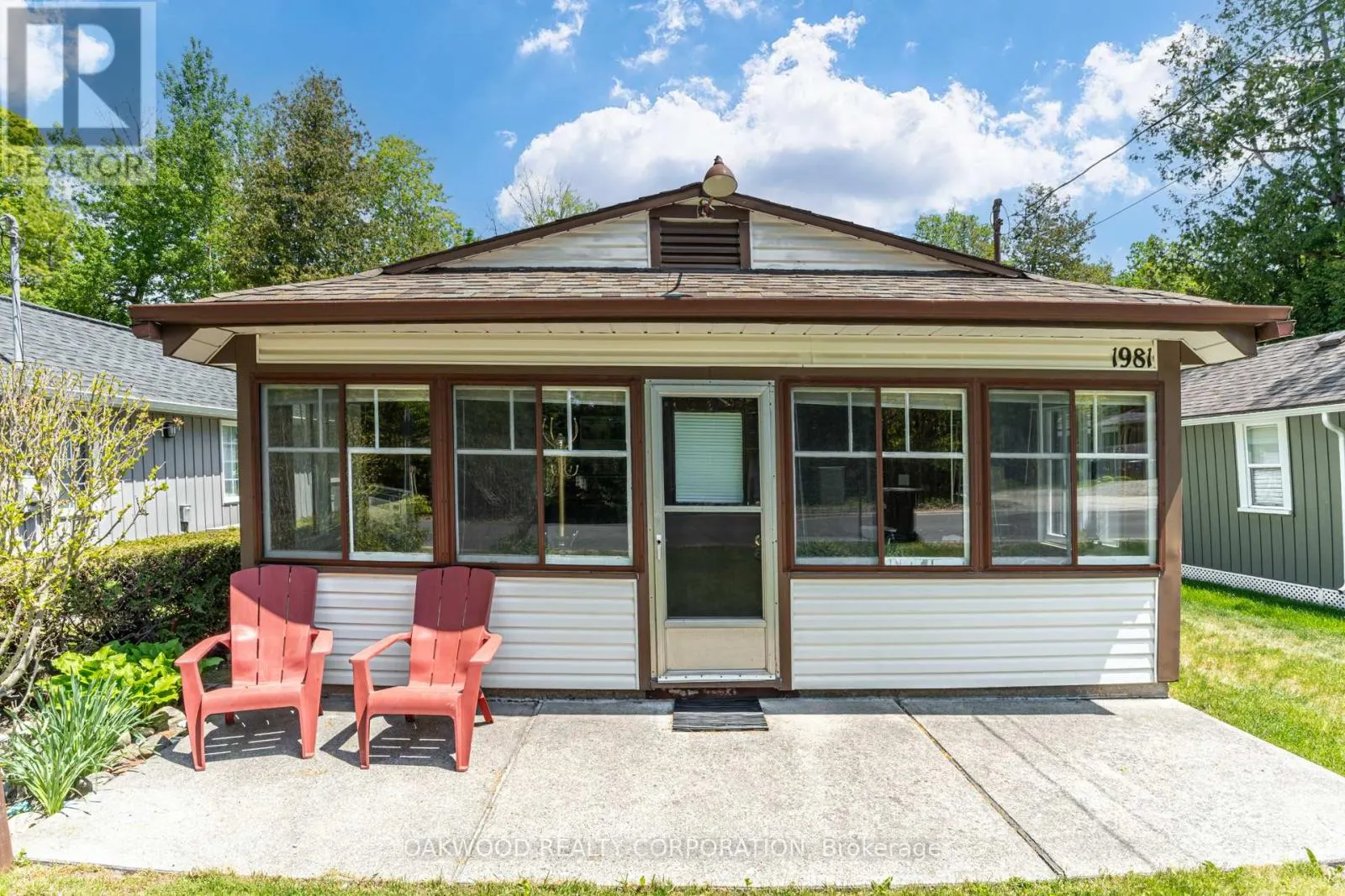 1981 TINY BEACHES ROAD S
