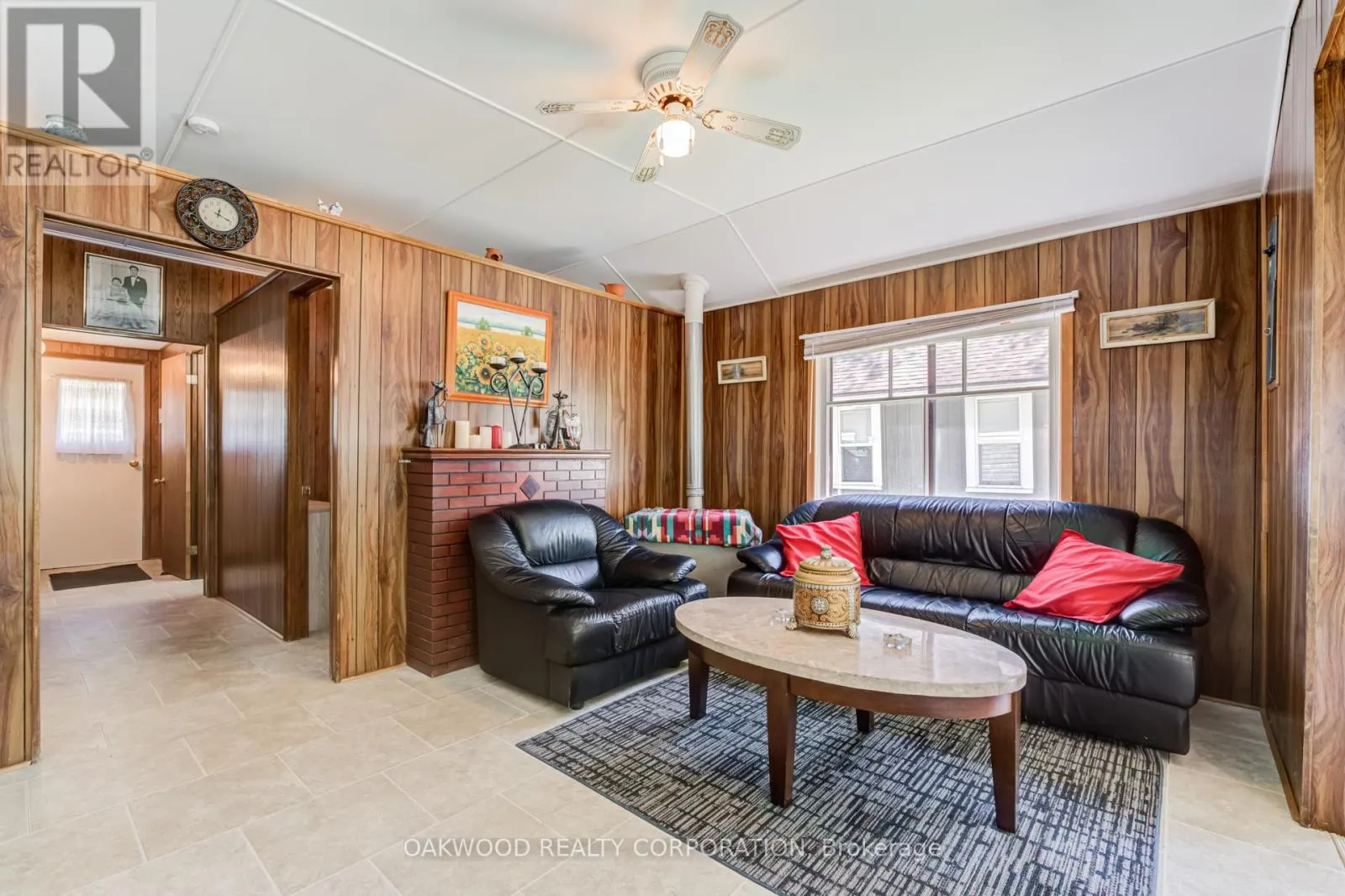 1981 TINY BEACHES ROAD S