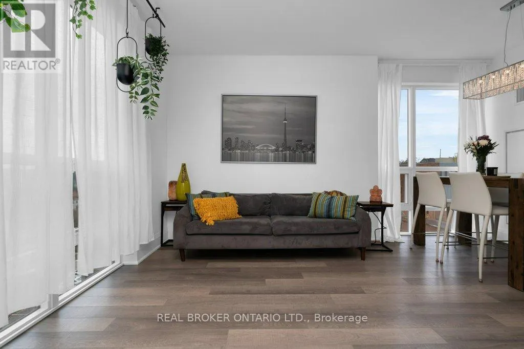 #503 - 111 WORSLEY STREET