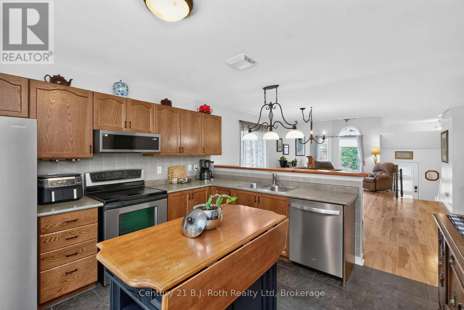 7 GEORGIAS WALK