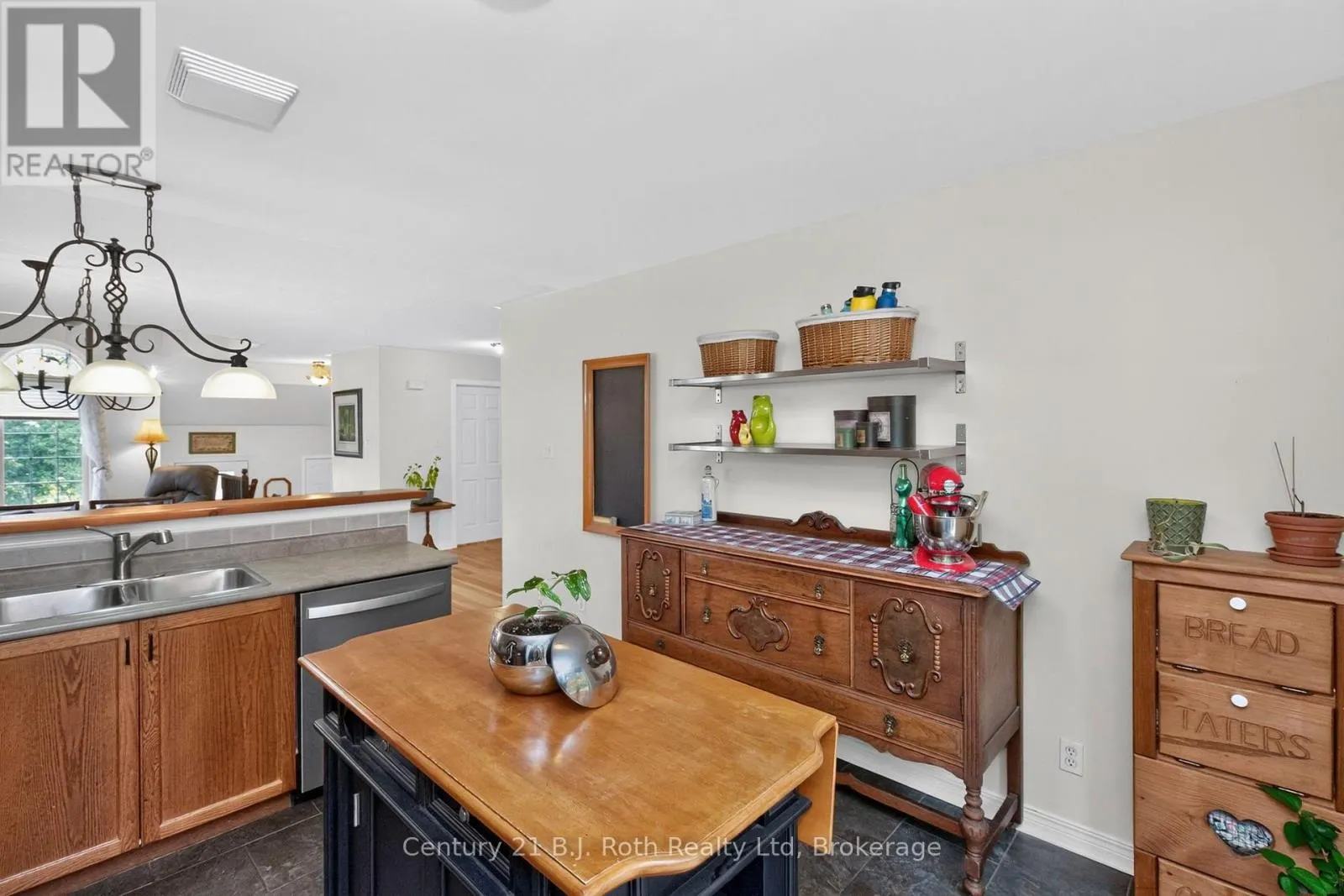 7 GEORGIAS WALK