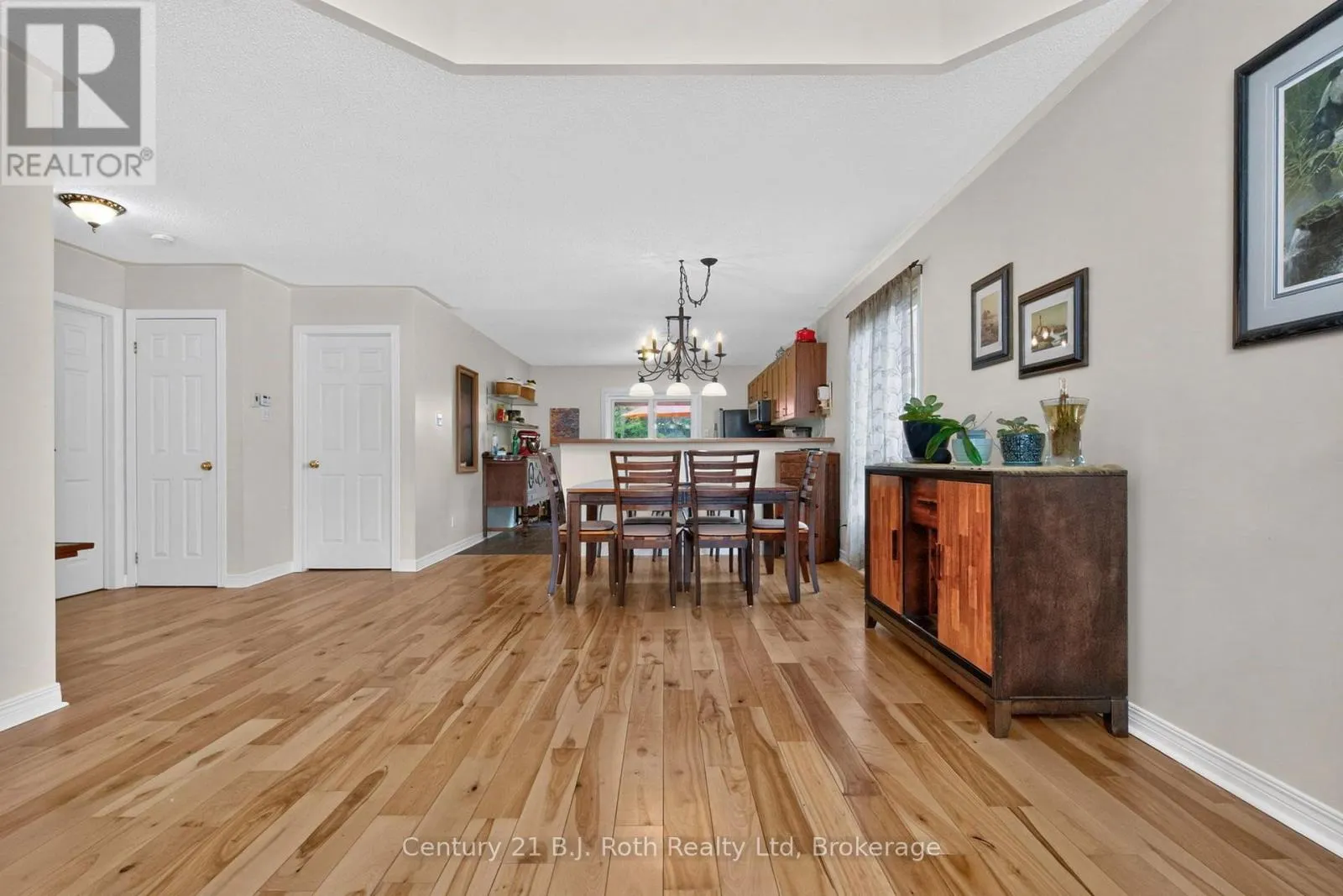 7 GEORGIAS WALK