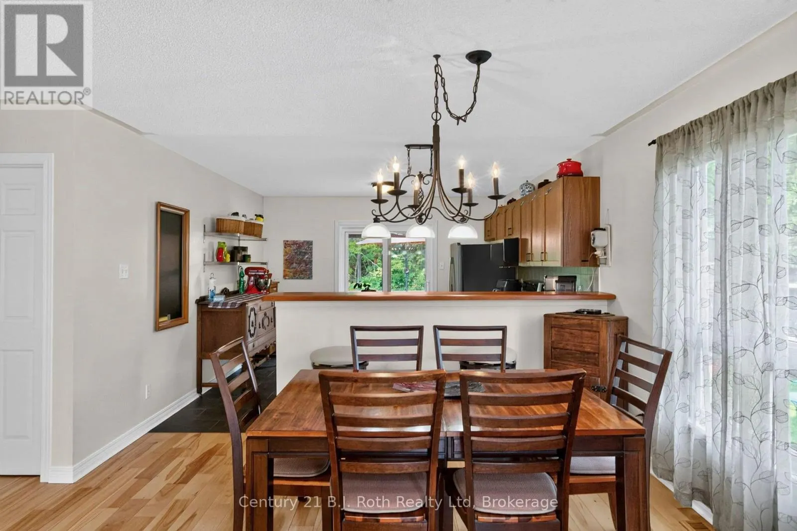 7 GEORGIAS WALK