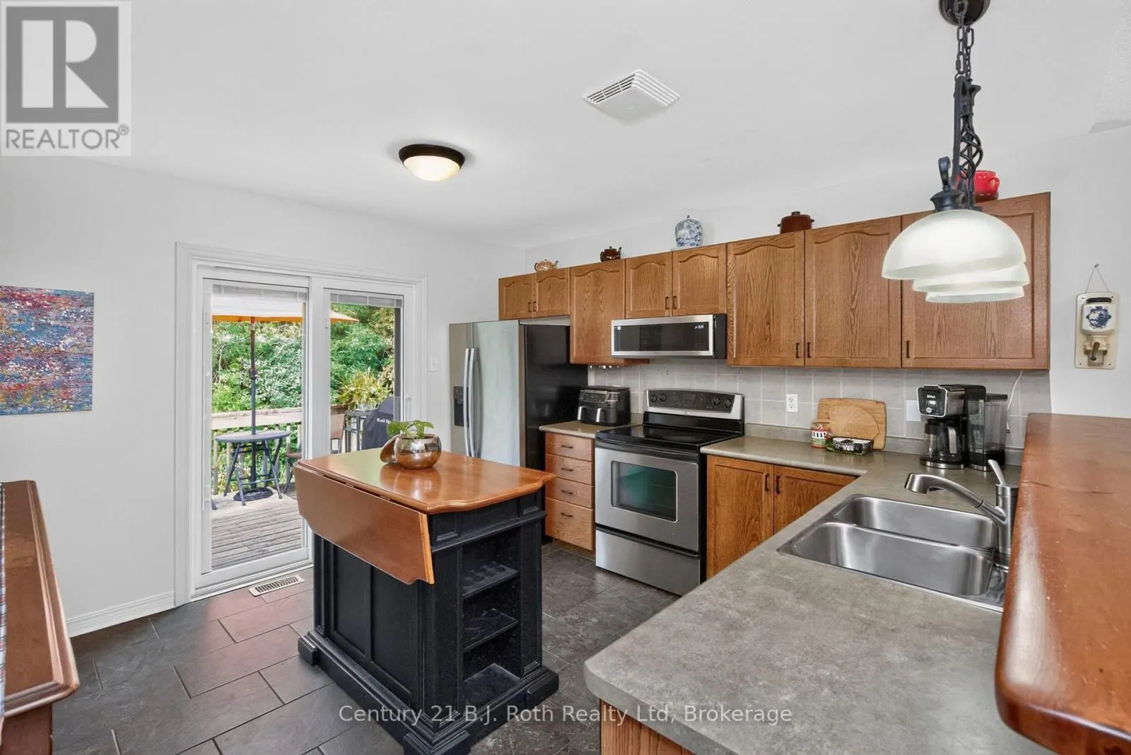 7 GEORGIAS WALK