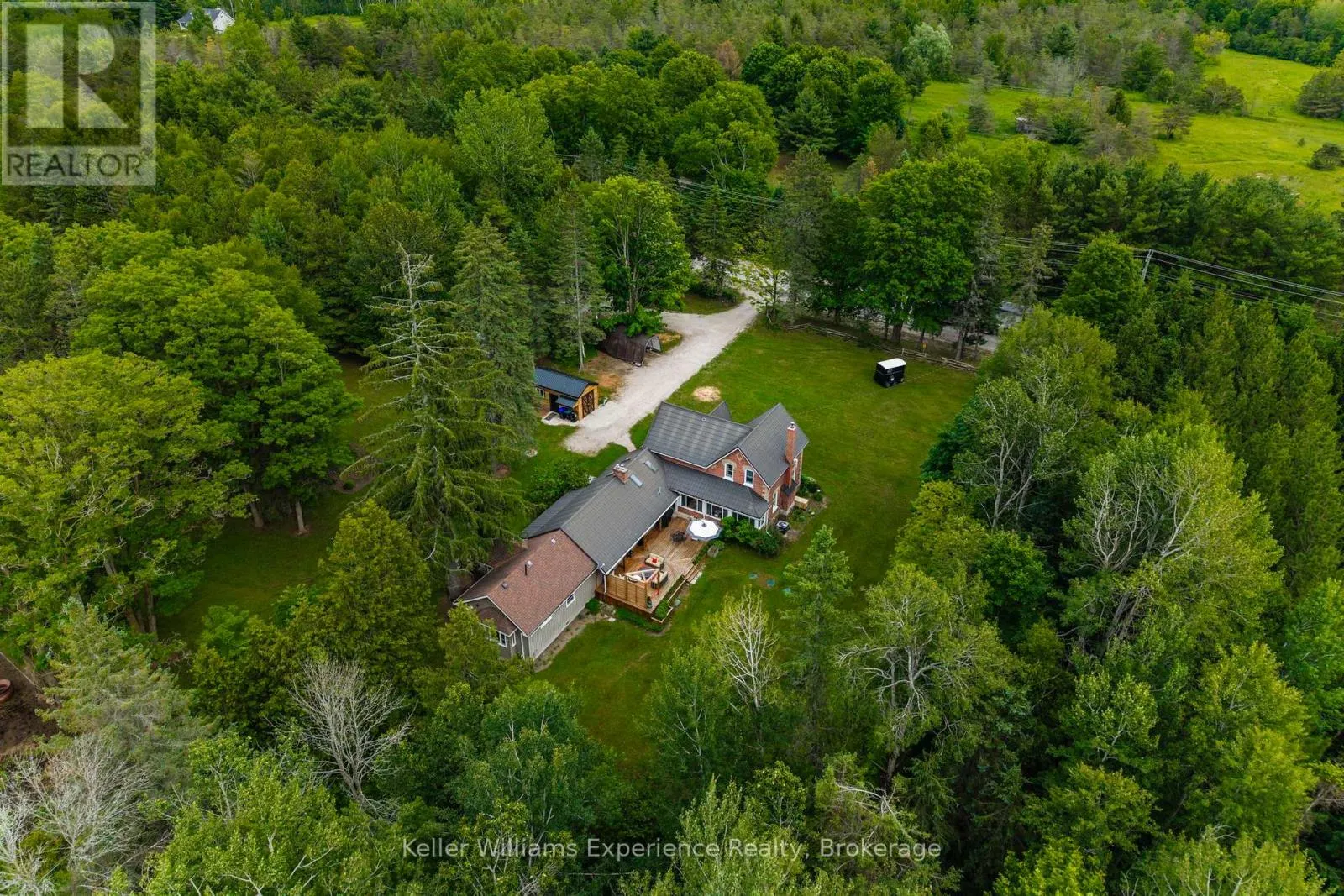 3744 FLOS 4 ROAD W