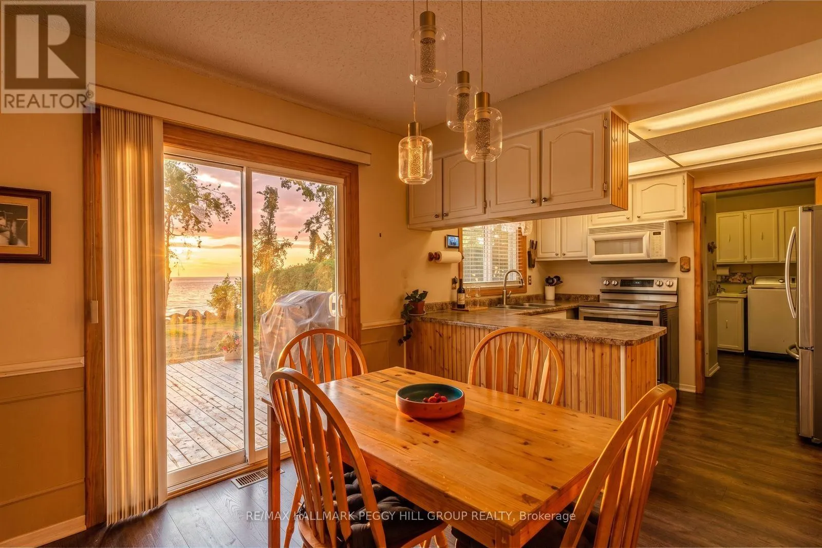 39 GRANDVIEW CRESCENT